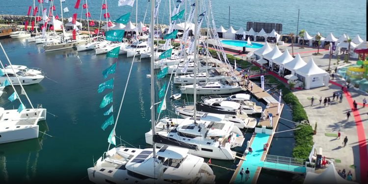 MİLYONLUK TEKNELER TUZLA’DA GÖRÜCÜYE ÇIKIYOR