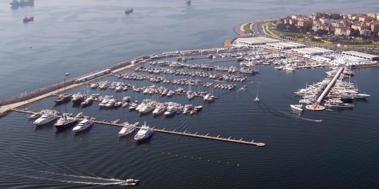 BİRBİRİNDEN ÖZEL YATLAR CNR AVRASYA BOAT SHOW’DA