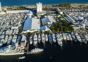FORT LAUDERDALE BOAT SHOW MİSAFİRLERİNİ AĞIRLADI
