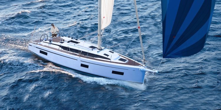 BAVARIA PREPARES ITS NEW C38 SAILBOAT FOR ITS WORLD PREMIERE