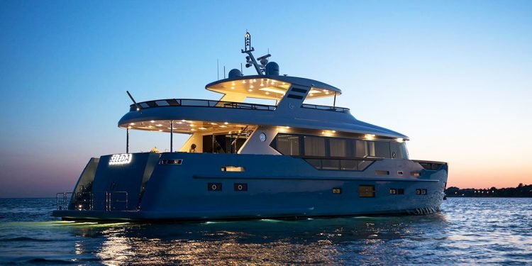 GÜÇ VE ZARAFETİN BULUŞMA NOKTASI: SELEDA