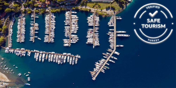 D-MARİN, GÜVENLİ TURİZM SERTİFİKASI ALDI