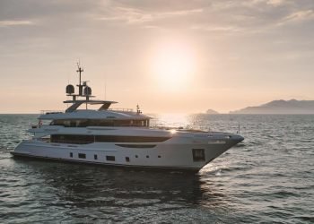 Benetti, Diamond 44M M/Y Papa Joe’yu suya indirdi