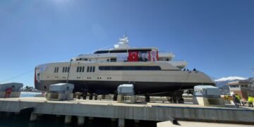 Nebula Yacht, 58 Metrelik Dizel-Elektrik Süperyat Amanda’yı Denize İndirdi