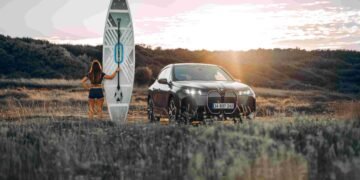 BMW, Elektrikli Mobilite Vizyonunu Sulara Taşıyor