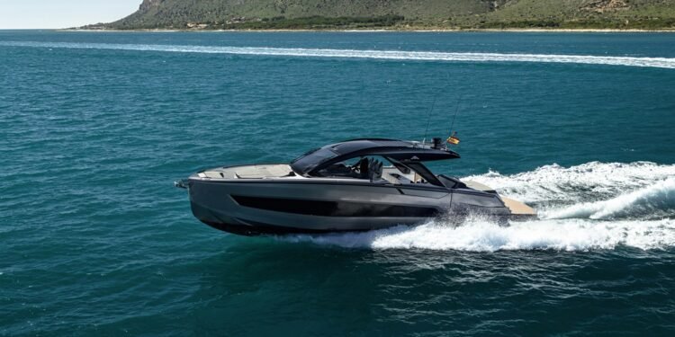 Astondoa 577 Coupe Cannes Yachting Festival’de